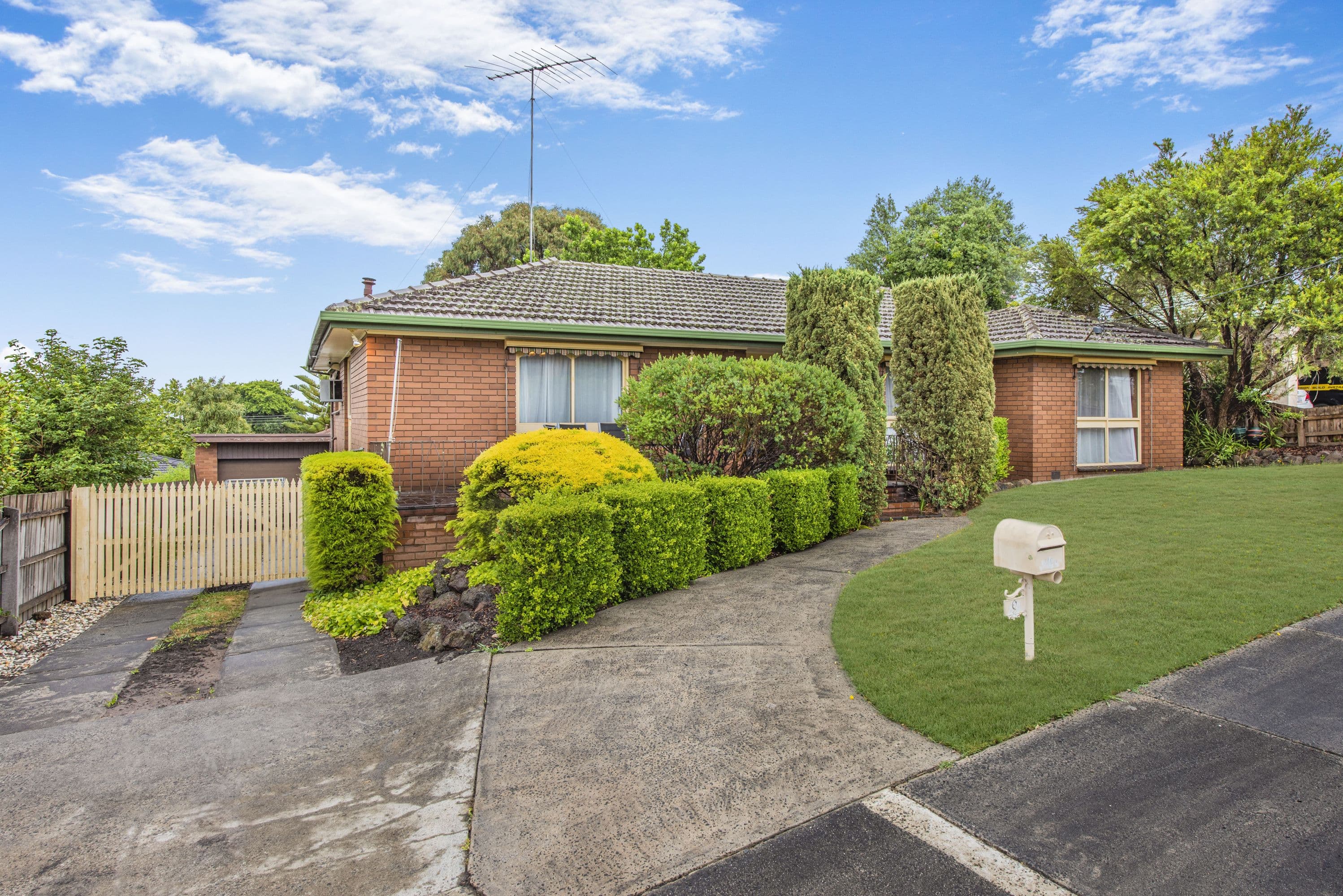 9 Elizabeth Court, Pakenham VIC 3810, Pakenham - Image 1