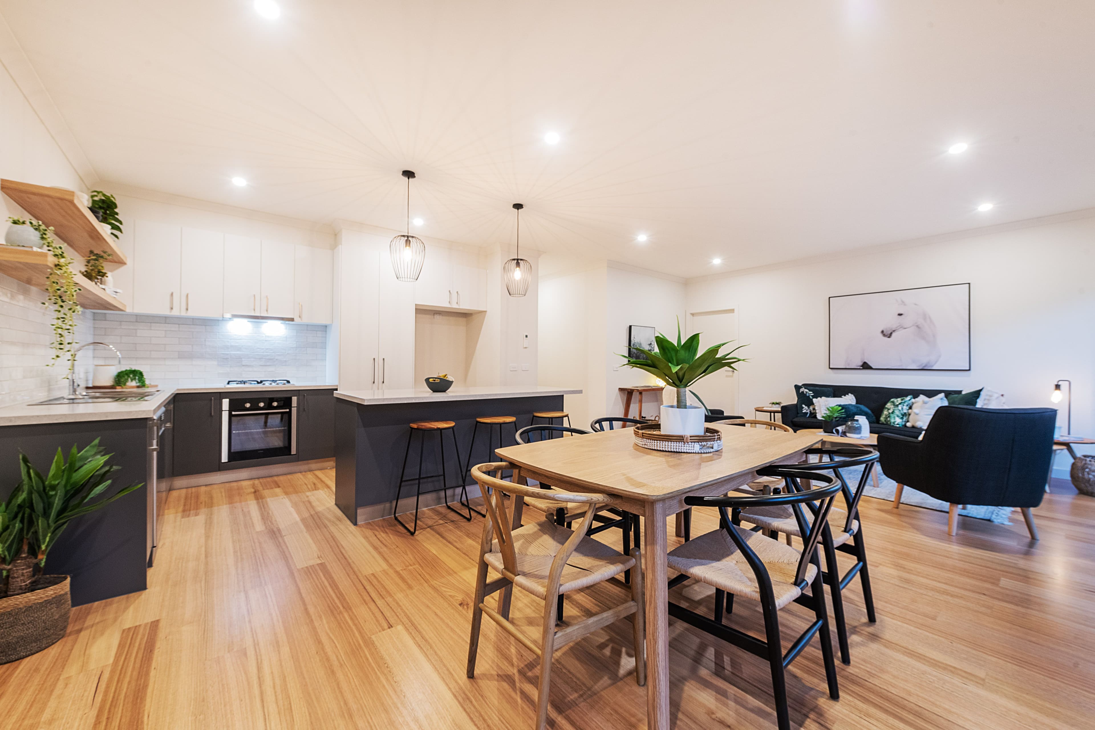 28 Grandview Grove, Bayswater VIC 3153, Bayswater - Thumbnail 2