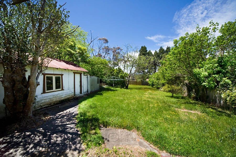 16 Darley Street, KATOOMBA NSW 2780, Katoomba - Thumbnail 2
