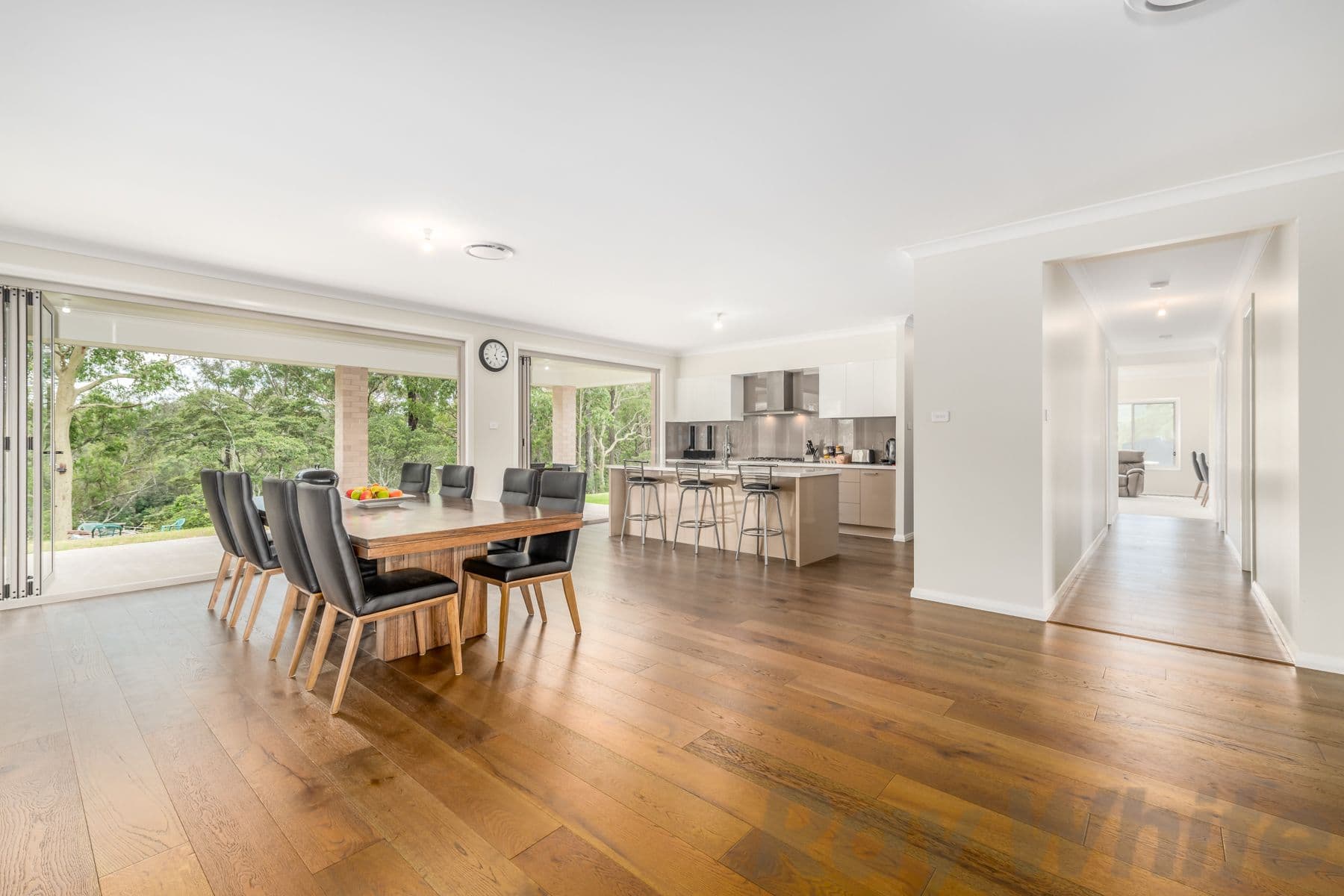 13 Deptford Close, Clarence Town - Thumbnail 4