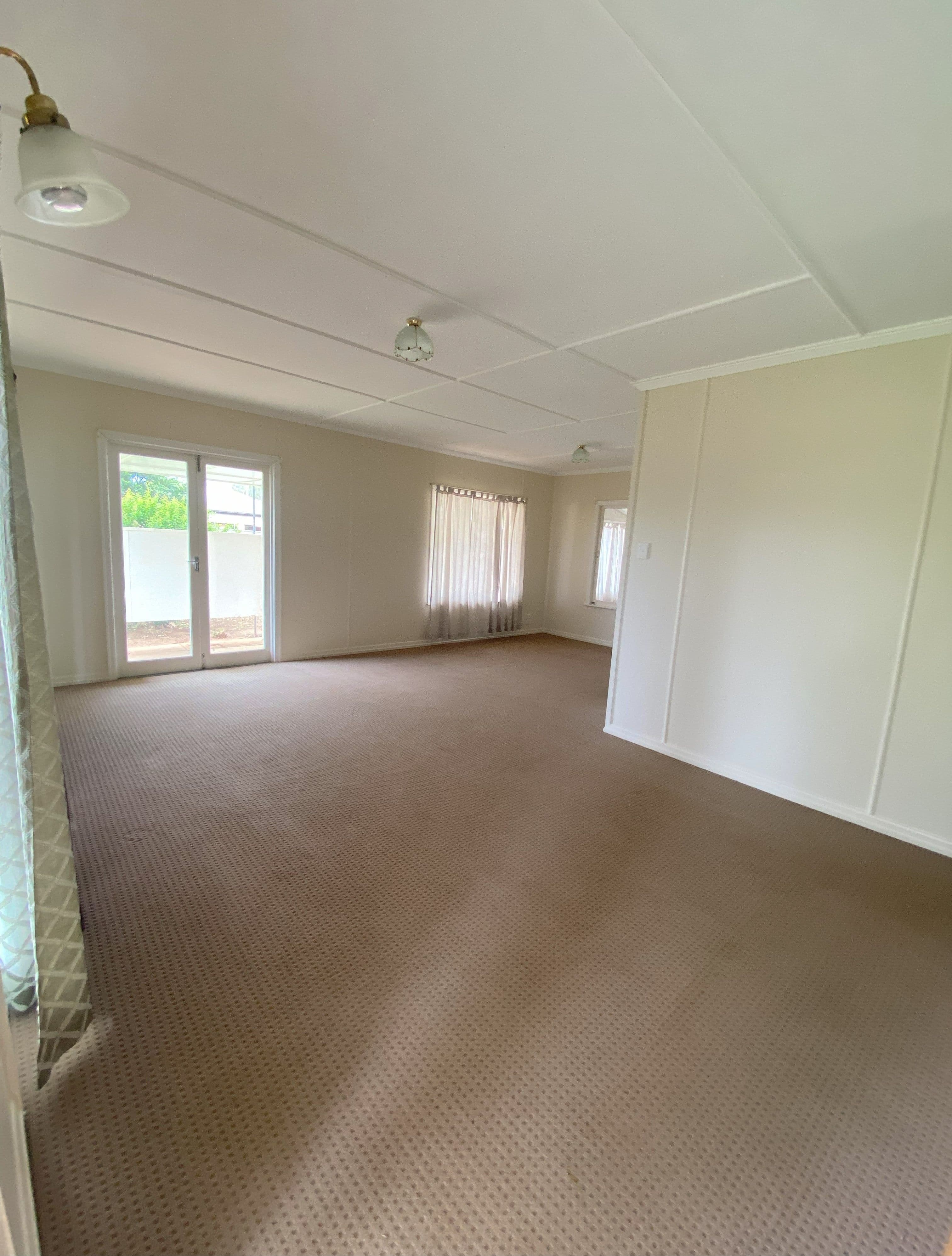 14 Deverell Street, Charleville QLD 4470, Charleville - Thumbnail 4