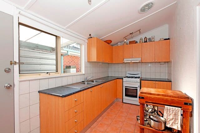 9 Faye Street, RESERVOIR VIC 3073, Reservoir - Thumbnail 3
