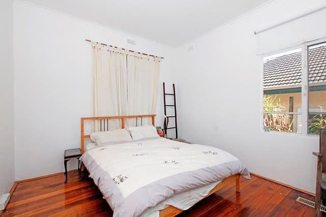9 Faye Street, RESERVOIR VIC 3073, Reservoir - Thumbnail 4