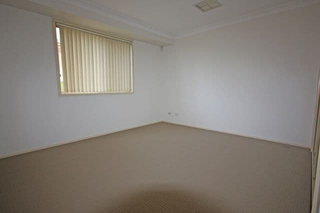 135 ENGLORIE PARK Drive, GLEN ALPINE NSW 2560, Glen Alpine - Thumbnail 6