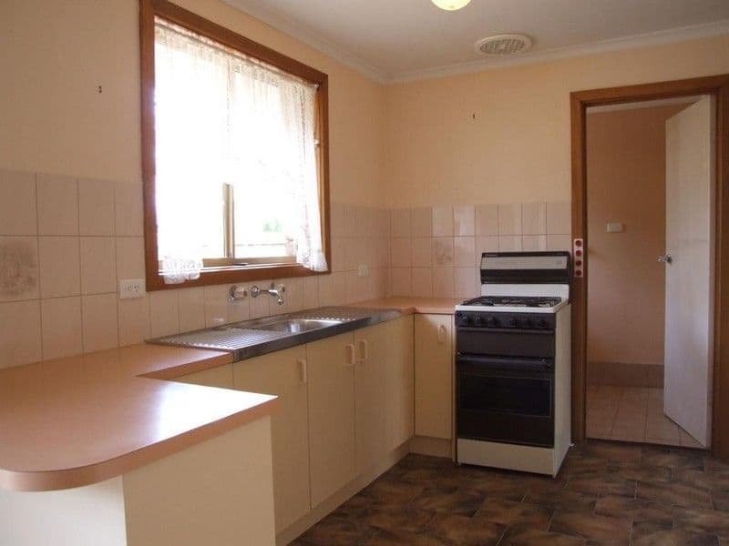 60 Tracey Avenue, PARALOWIE SA 5108, Paralowie - Thumbnail 4