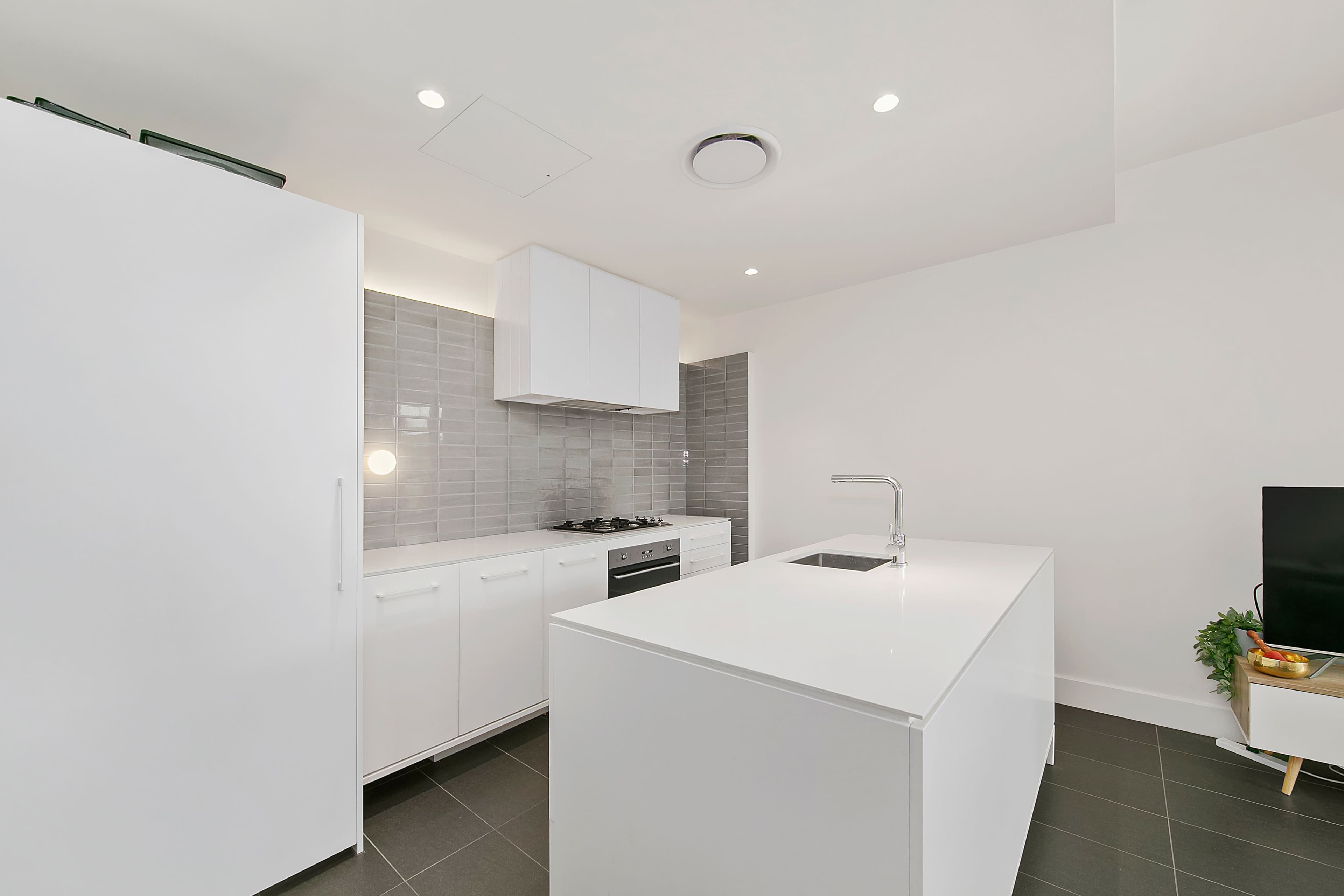 8 Bank Street, West End QLD 4101, West End - Thumbnail 4