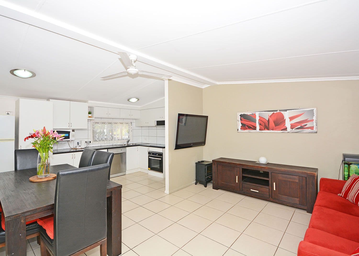 494 Boat Harbour Drive, Torquay QLD 4655, Torquay - Thumbnail 6