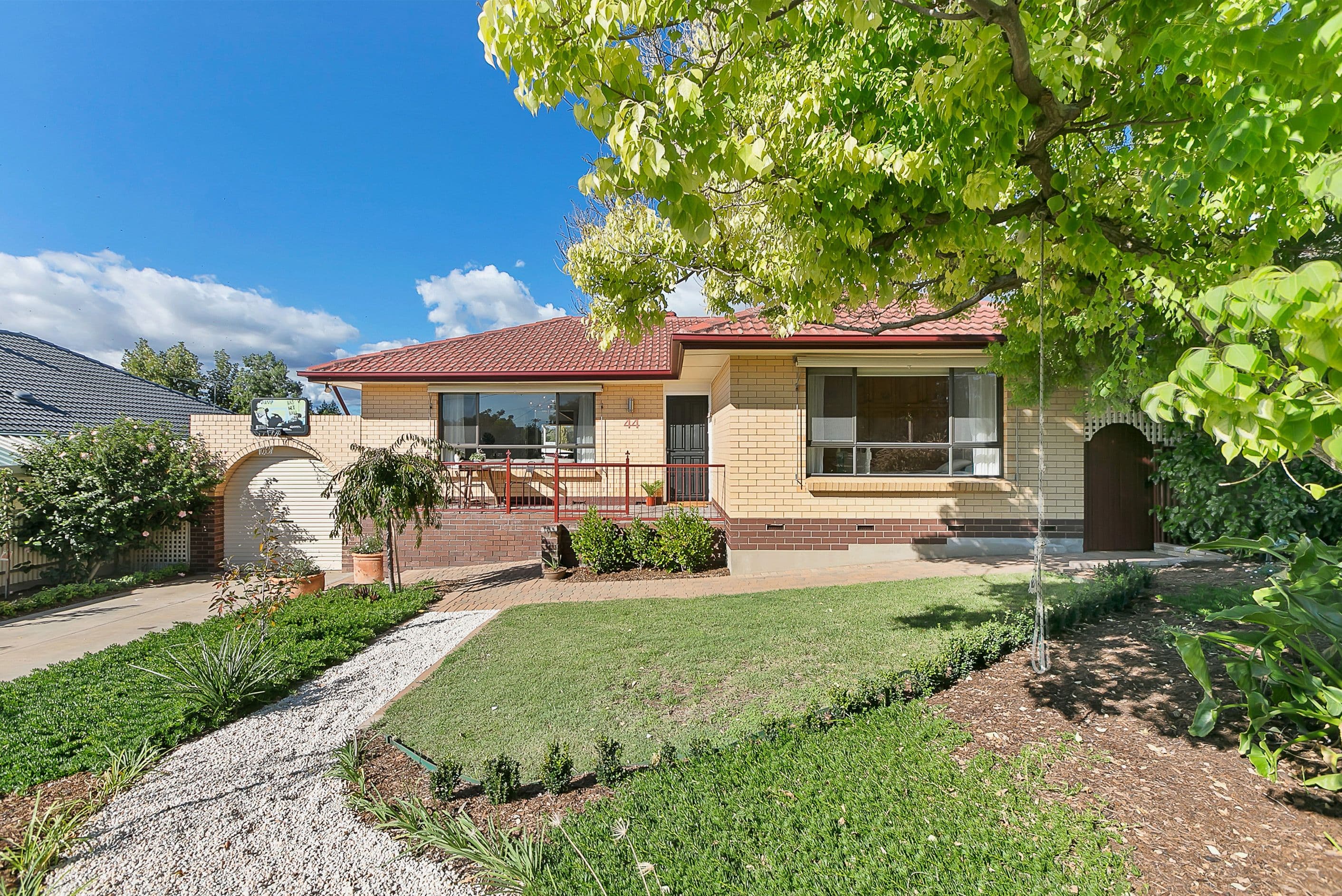 44 Rutherglen Avenue, Valley View SA 5093, Valley View - Image 1