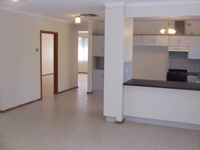 5A Lefkas Court, SEATON SA 5023, Seaton - Thumbnail 2