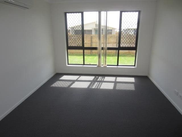 33 Epping Way, Mount Low QLD 4818, Mount Low - Thumbnail 4