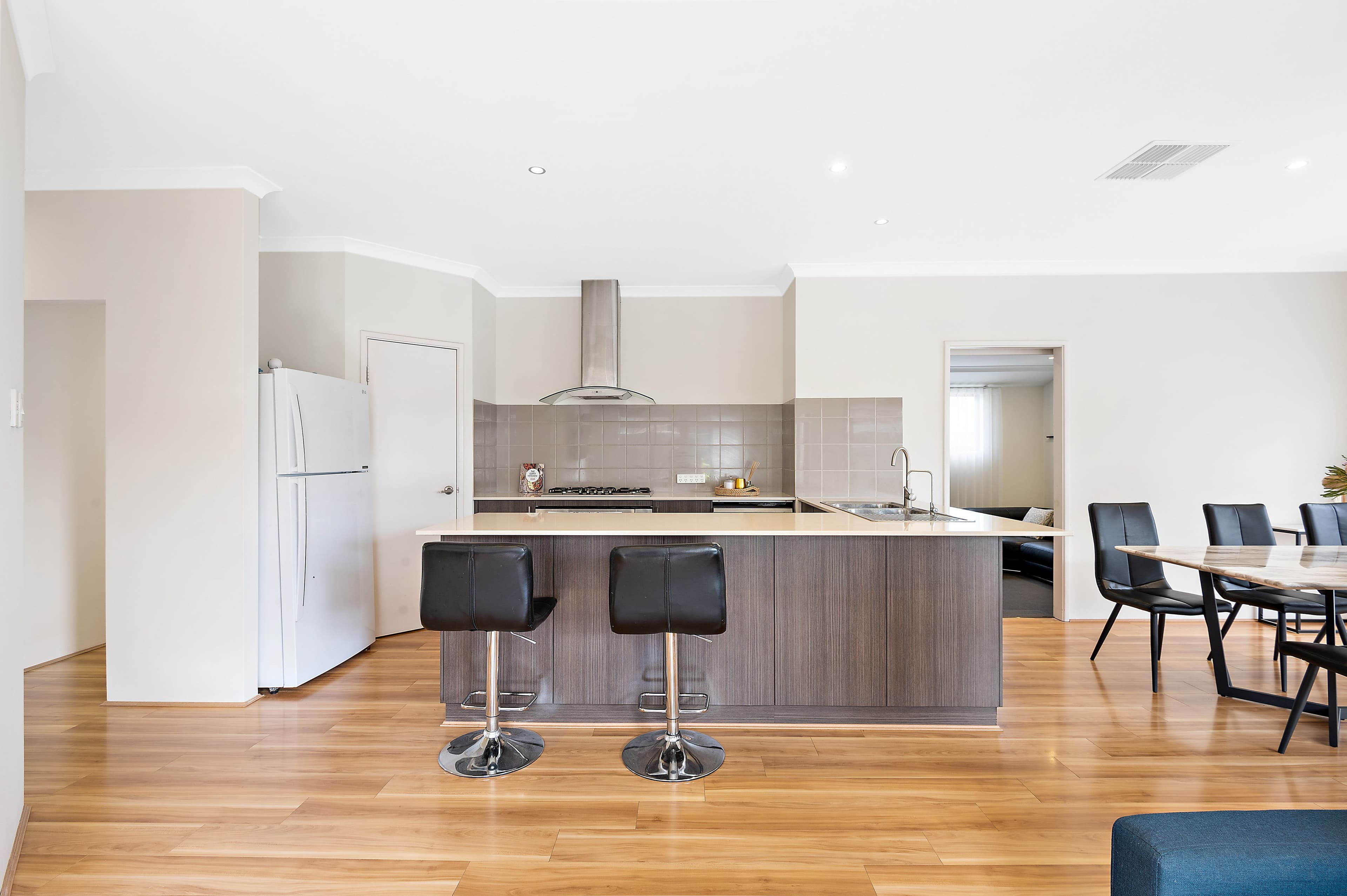 11 Meka Way, Harrisdale WA 6112, Harrisdale - Thumbnail 3