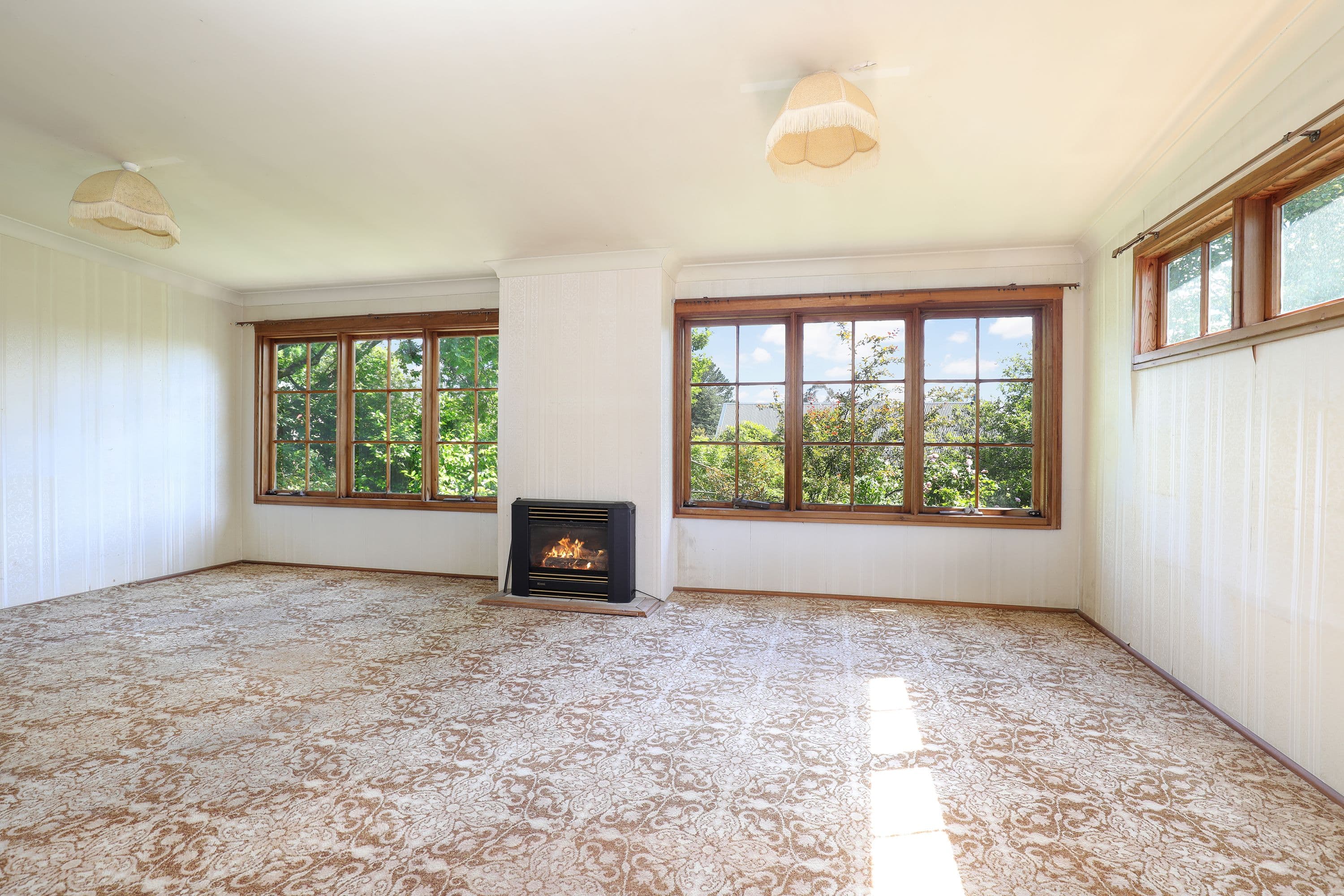 2 Dunmore Street, Katoomba NSW 2780, Katoomba - Thumbnail 3
