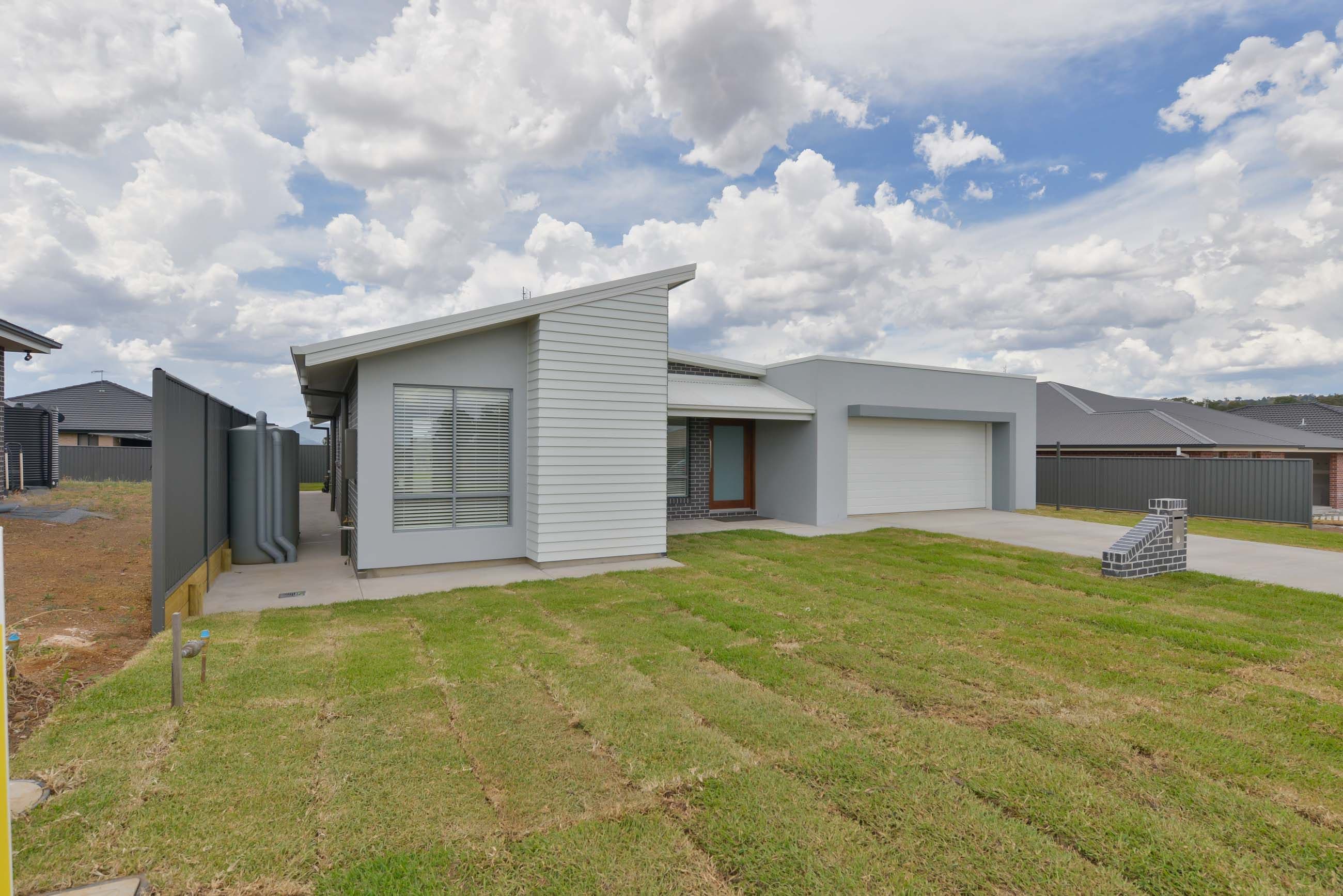 21 Kingham Street, North Tamworth - Image 1