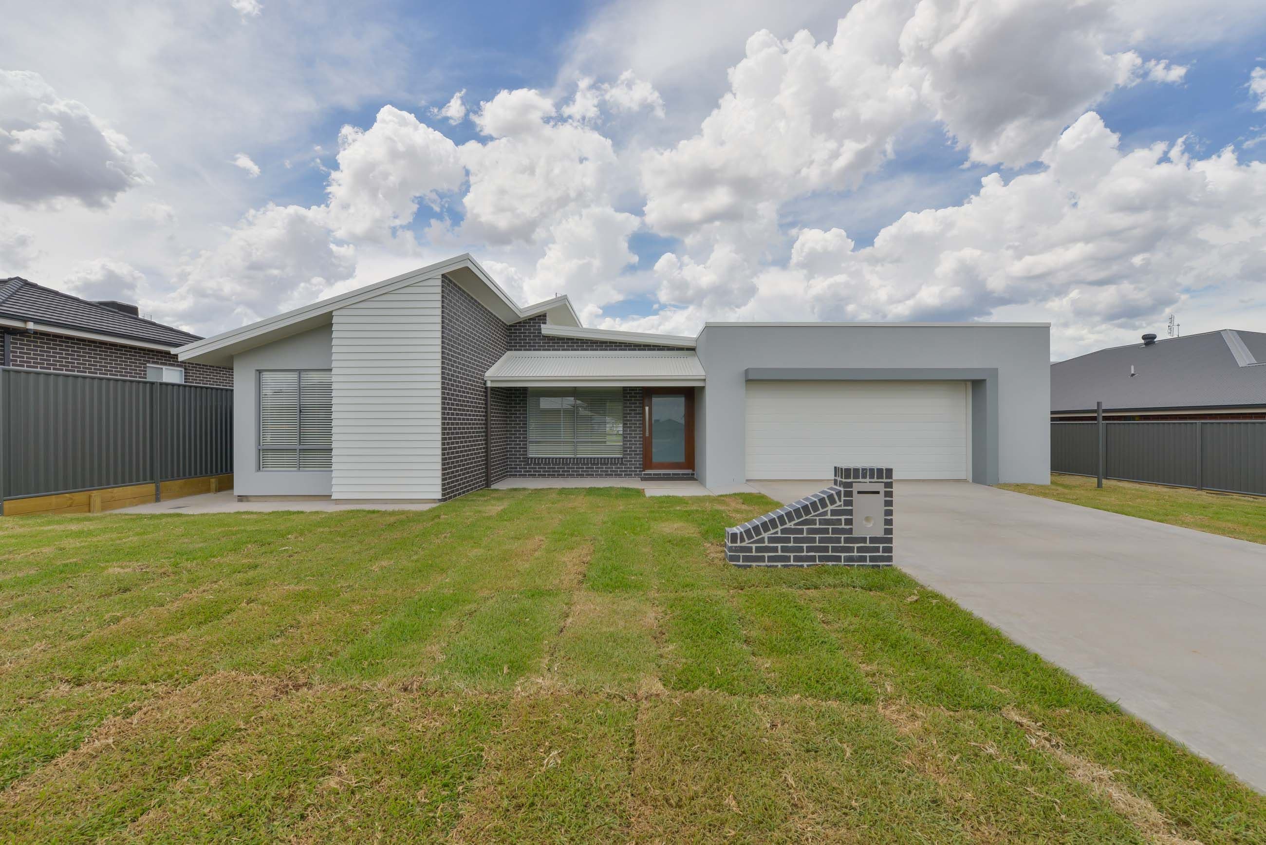 21 Kingham Street, North Tamworth - Thumbnail 2