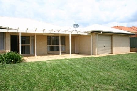 6 Gersbach Place, ORANGE NSW 2800, Orange - Thumbnail 2