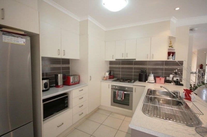 20 Pintu Drive, TANAH MERAH QLD 4128, Tanah Merah - Thumbnail 2