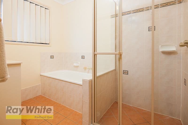 9 Marjorie Buckler Avenue, REDLAND BAY QLD 4165, Redland Bay - Thumbnail 4