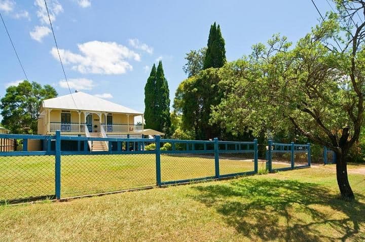 83 Englefield Road, OXLEY QLD 4075, Oxley - Thumbnail 3