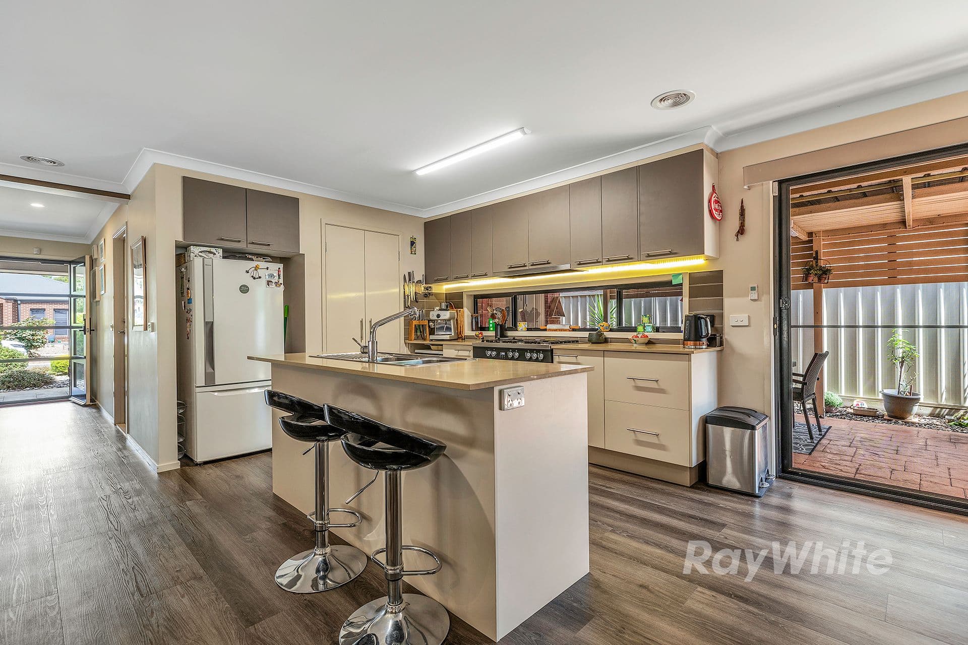 3 Nirimba Court, Ascot VIC 3551, Ascot - Thumbnail 4