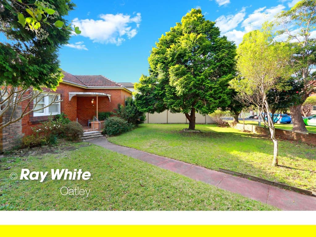12 Woronora Parade, OATLEY NSW 2223, Oatley - Thumbnail 2