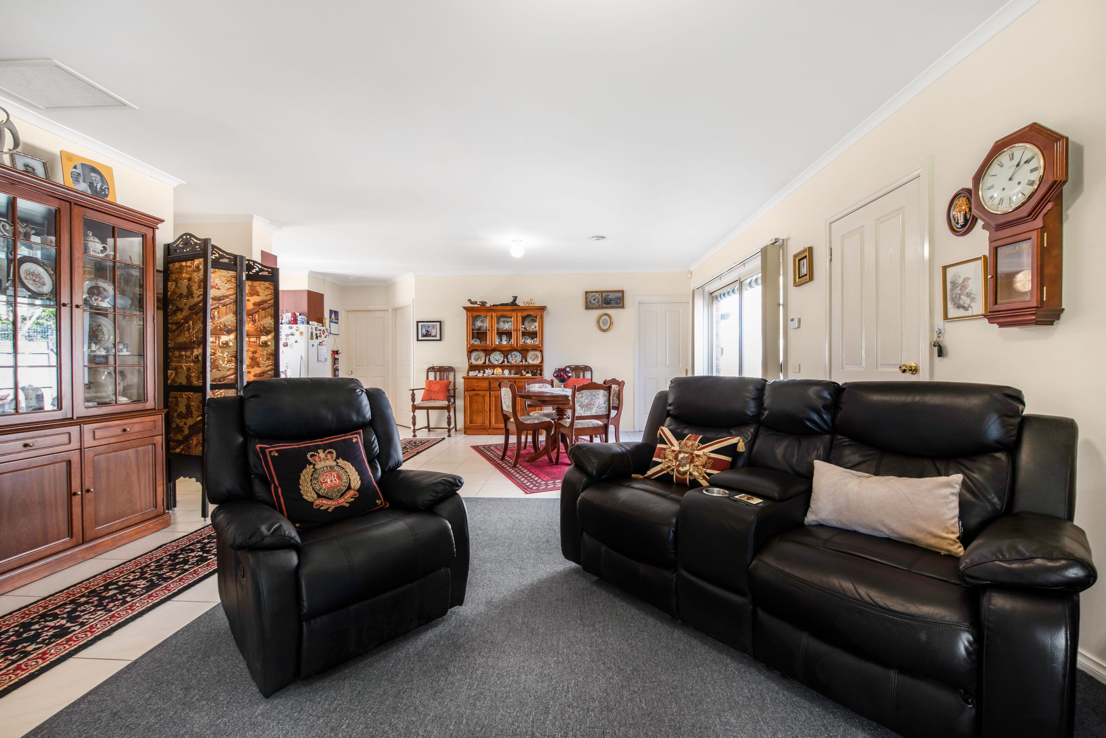 11-13 King Street, Pakenham VIC 3810, Pakenham - Thumbnail 2