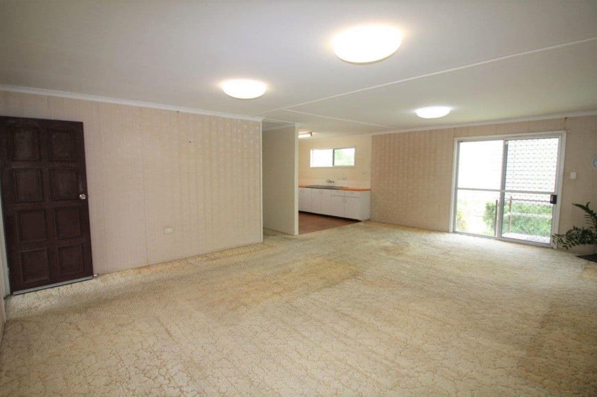 12 School Street, CHARTERS TOWERS CITY QLD 4820, Charters Towers City - Thumbnail 3