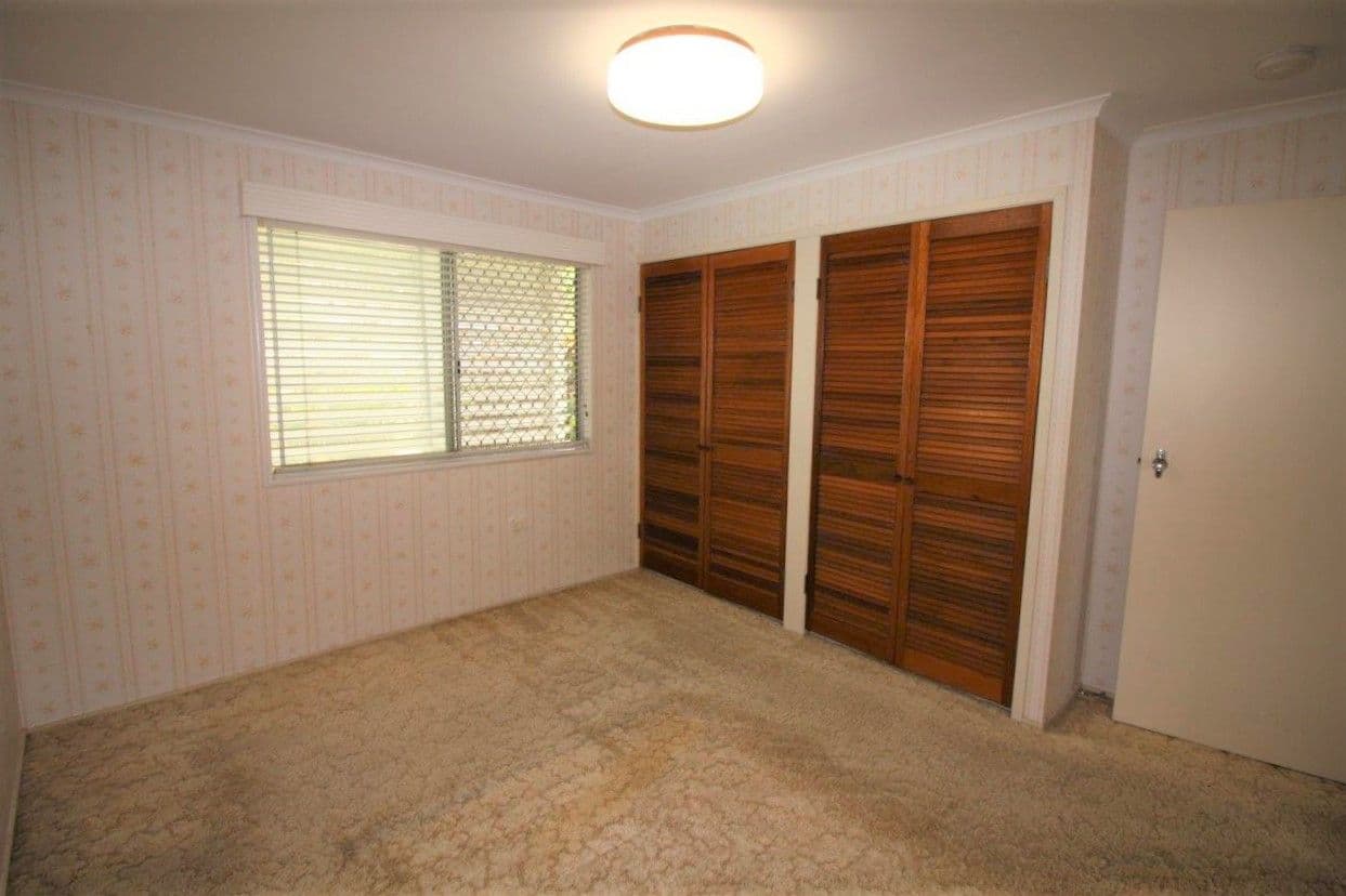 12 School Street, CHARTERS TOWERS CITY QLD 4820, Charters Towers City - Thumbnail 4
