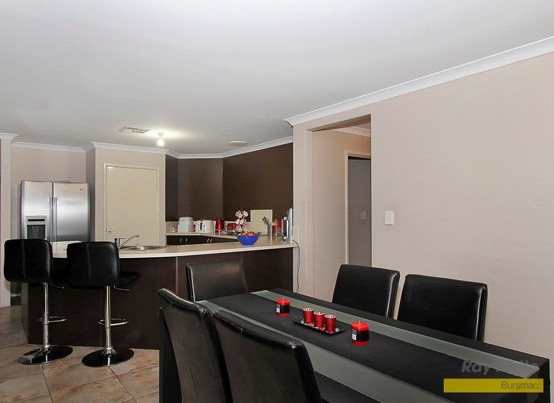 6 Holywell Street, MIDDLE SWAN WA 6056, Middle Swan - Thumbnail 2