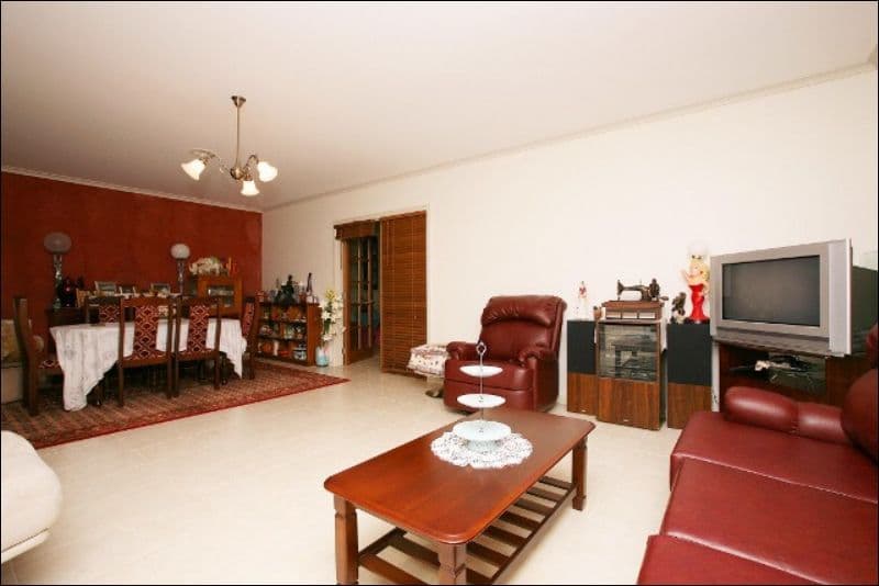 11 University Drive, TAYLORS HILL VIC 3037, Taylors Hill - Thumbnail 8