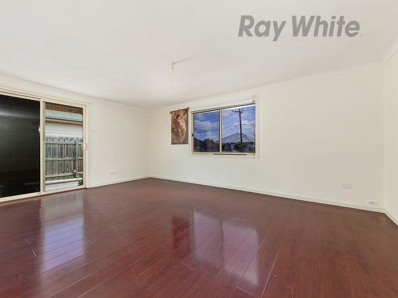 6 Melton Avenue, Sunshine North VIC 3020, Sunshine North - Thumbnail 3