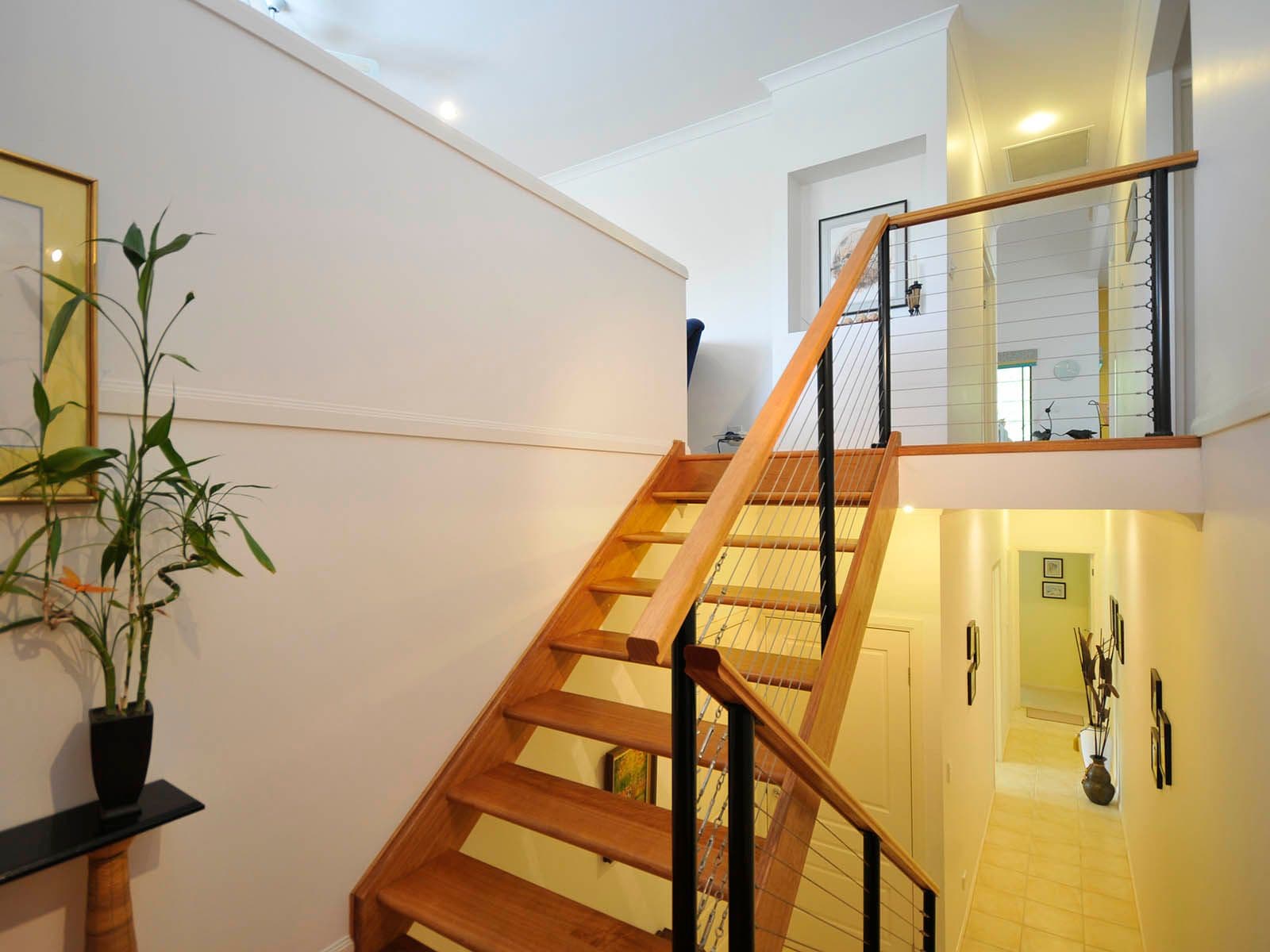 10 Acmena Court, ELANORA QLD 4221, Elanora - Thumbnail 4