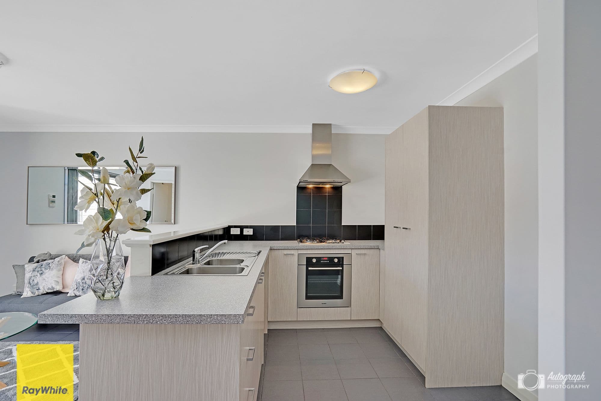 6a Hepburn Way, Balga WA 6061, Balga - Thumbnail 4