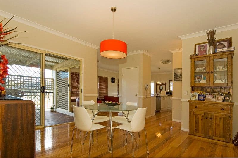 18 Ovals Terrace, SPRINGFIELD LAKES QLD 4300, Springfield Lakes - Thumbnail 4