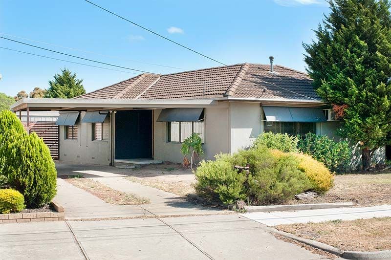 8 Leavesdon Avenue, KEALBA VIC 3021, Kealba - Image 1