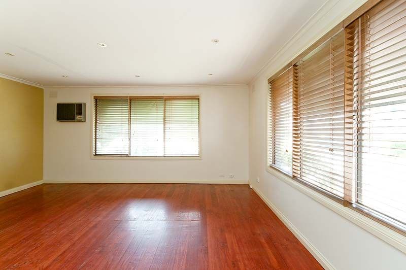 8 Leavesdon Avenue, KEALBA VIC 3021, Kealba - Thumbnail 2