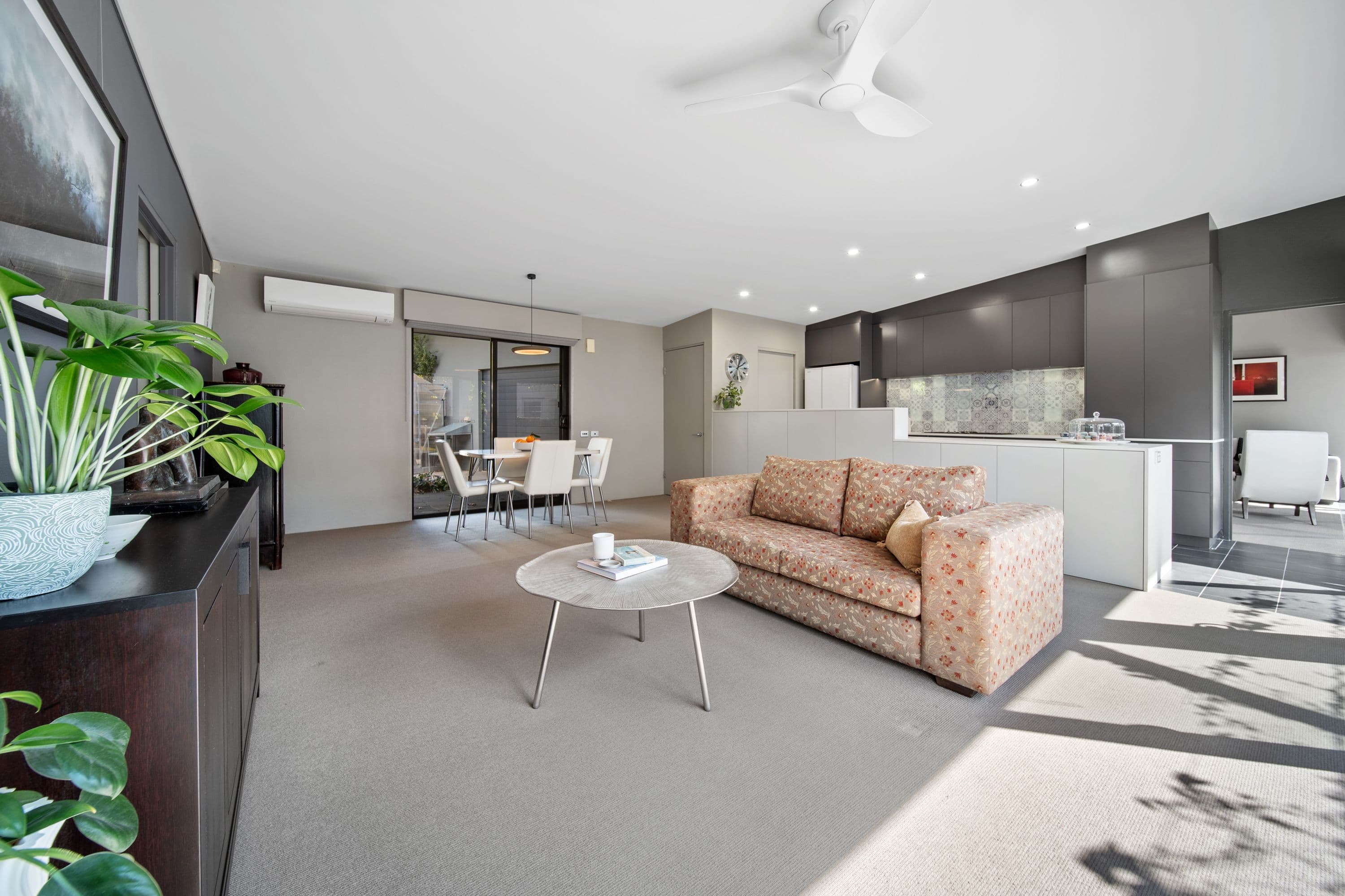 4 Archer Street, Dickson ACT 2602, Dickson - Thumbnail 2