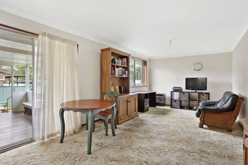 10 Ruskin Row, Killarney Vale - Thumbnail 3