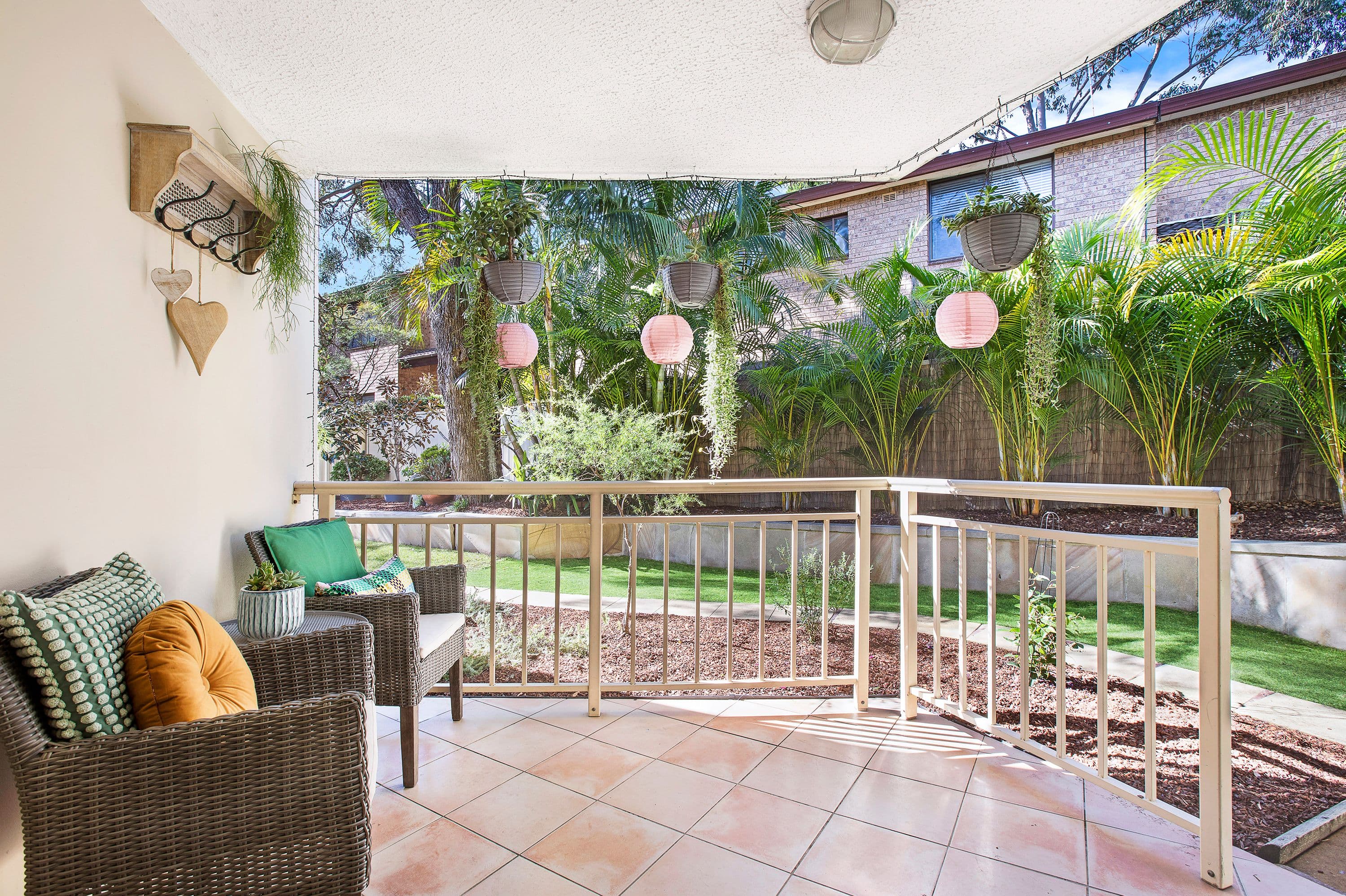 6 Jason Street, Sinnamon Park QLD 4073, Sinnamon Park - Thumbnail 2