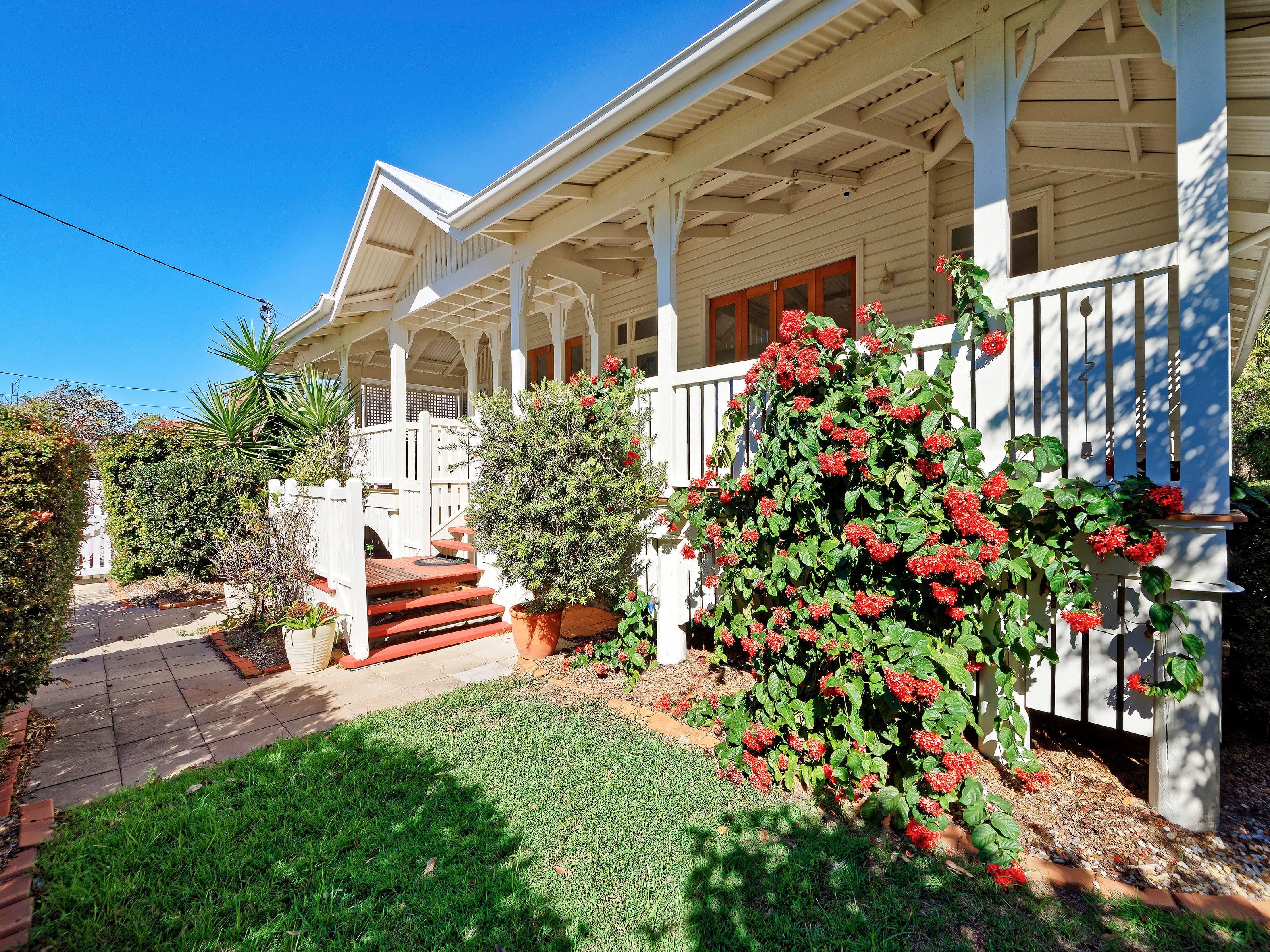 46 Eagle Terrace, Sandgate QLD 4017, Sandgate - Thumbnail 3