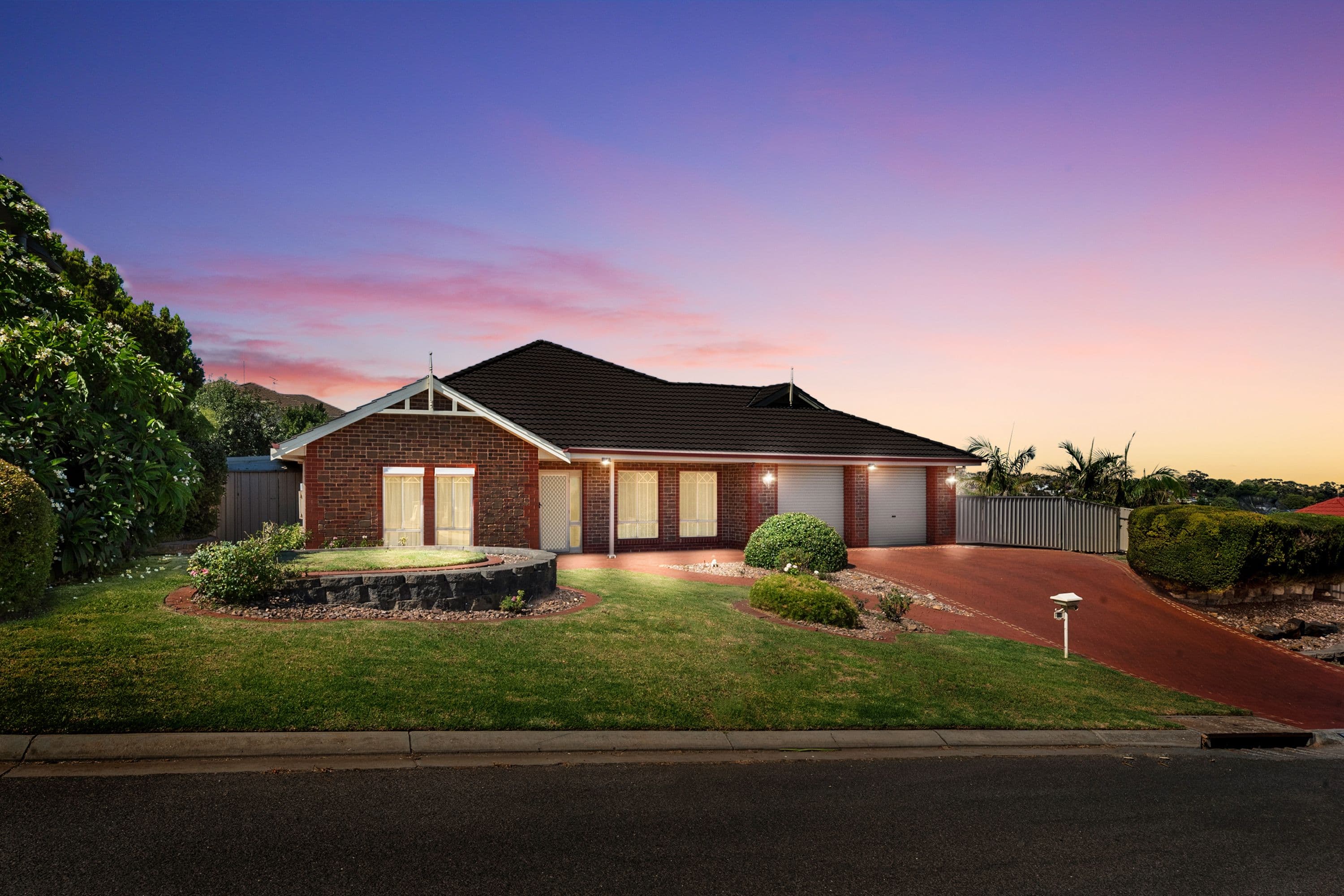18 Breakwater Court, Gulfview Heights SA 5096, Gulfview Heights - Image 1