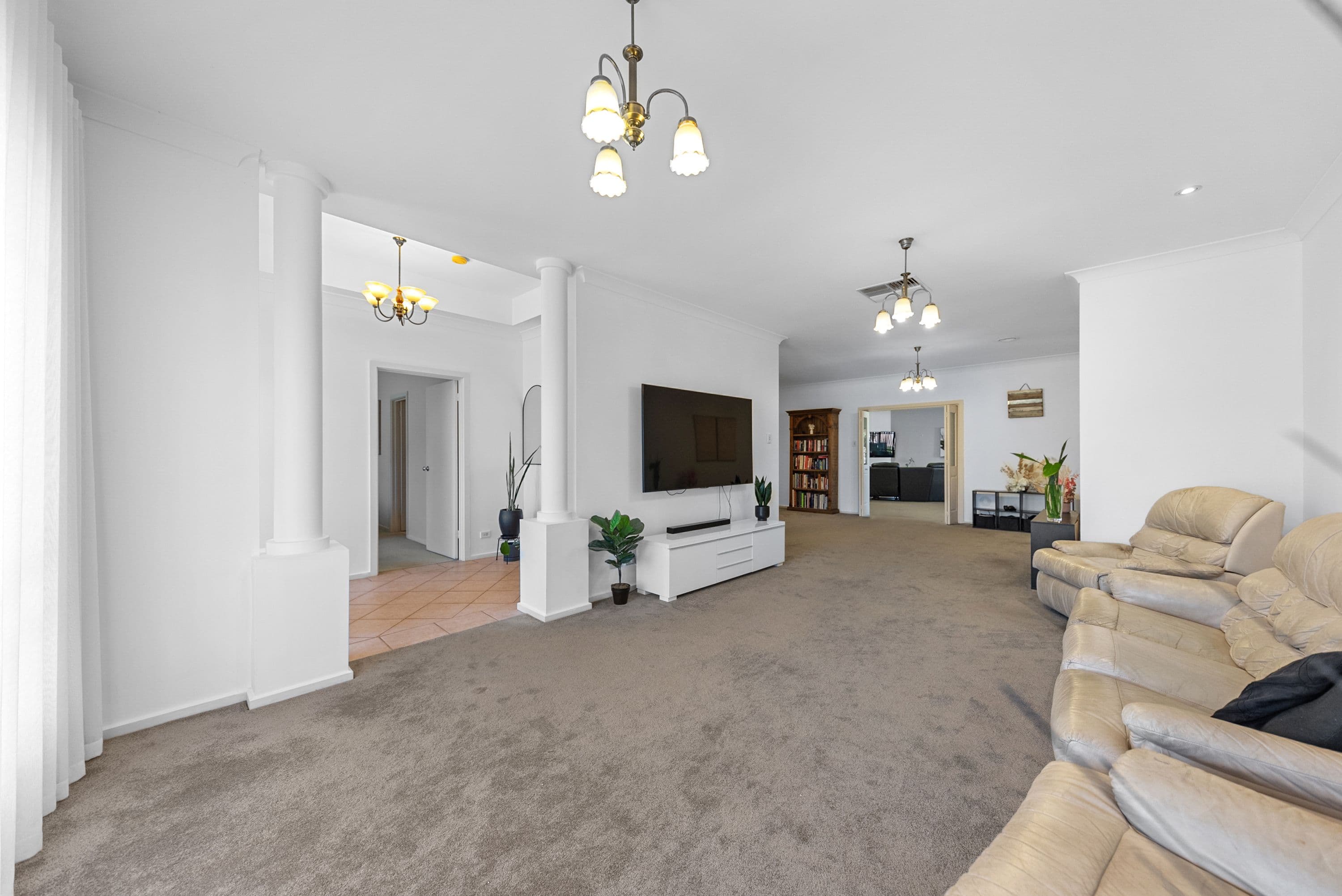 18 Breakwater Court, Gulfview Heights SA 5096, Gulfview Heights - Thumbnail 4