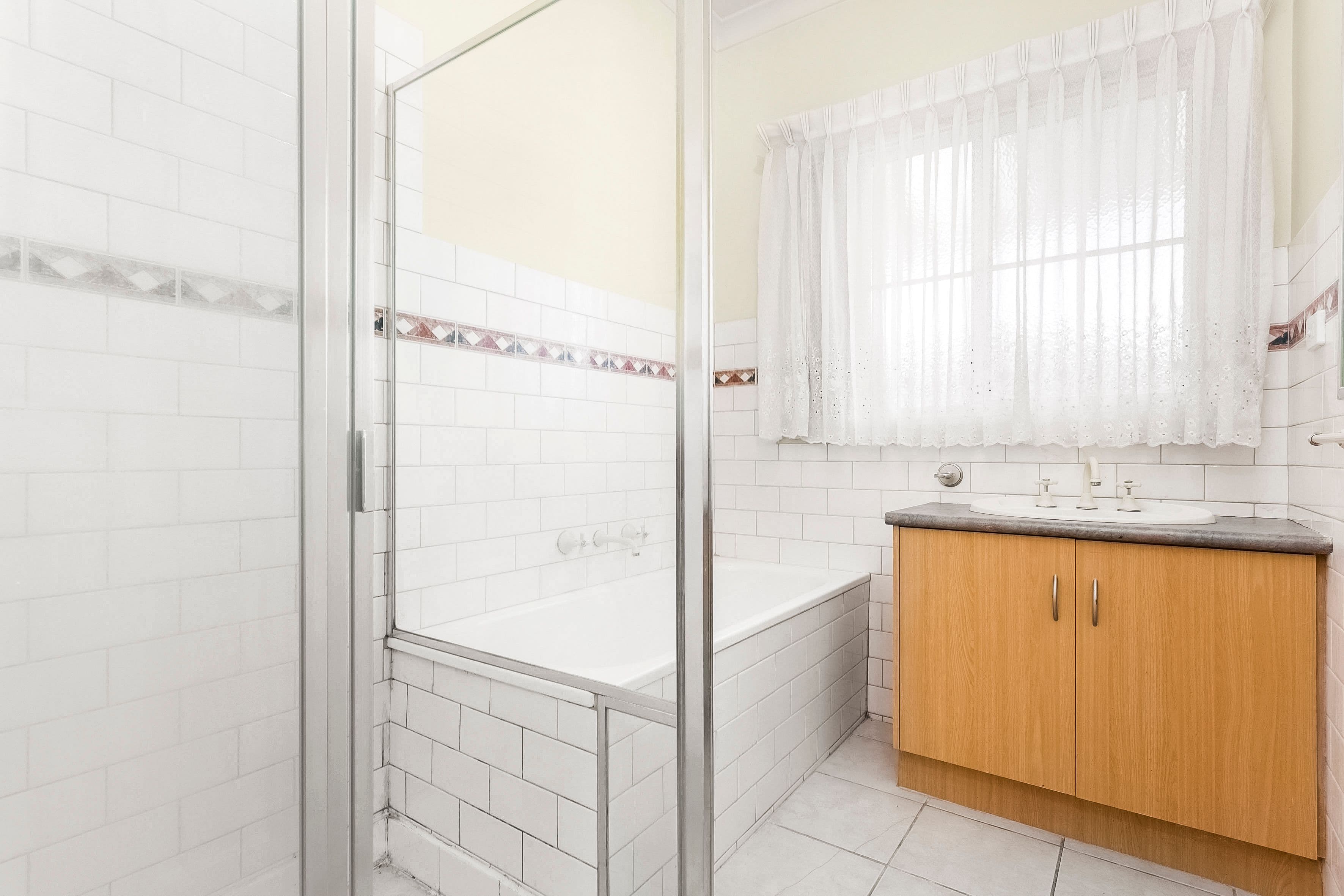 23-25 Grimwade Street, Reservoir VIC 3073, Reservoir - Thumbnail 7