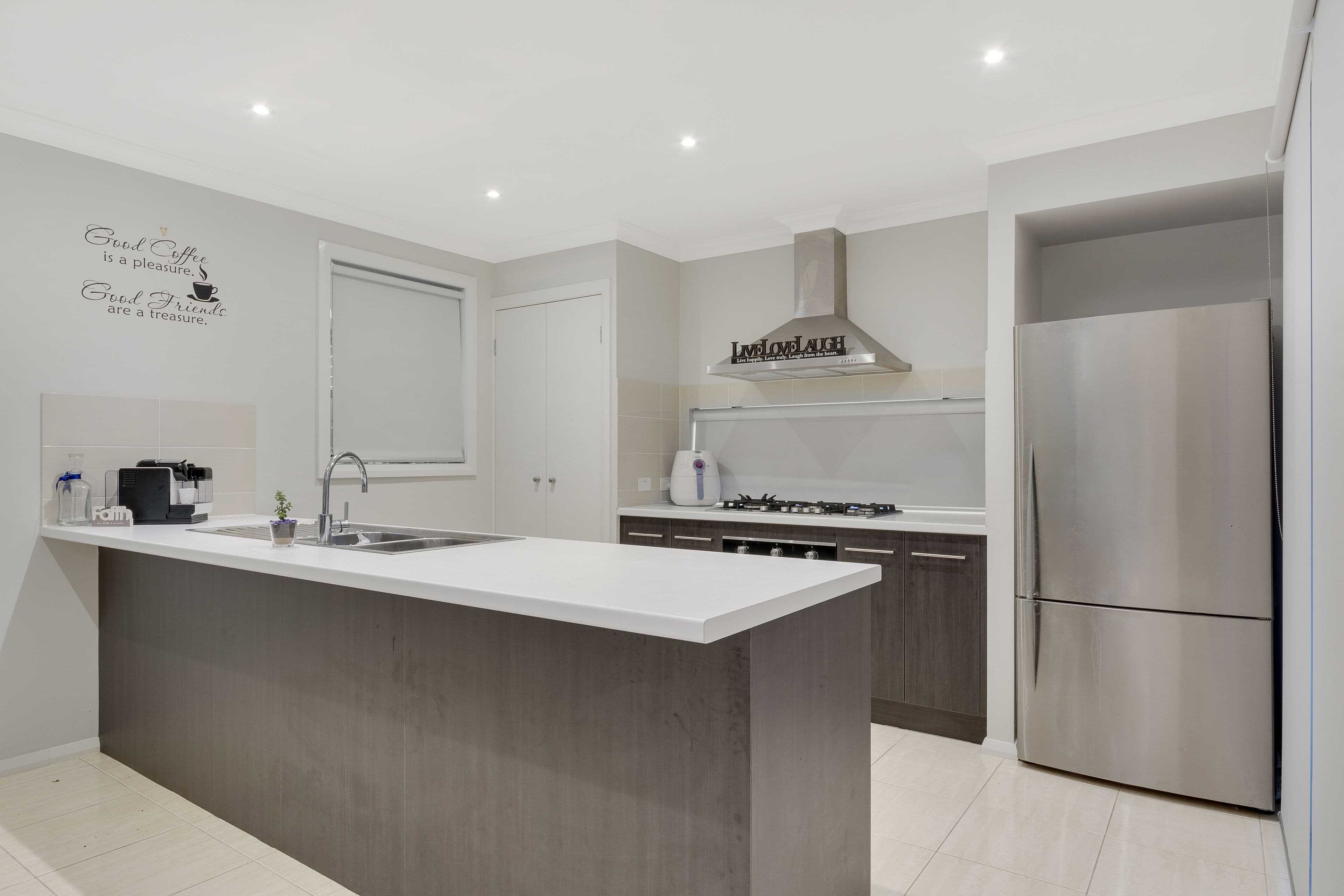 13 Grantham Crescent, Denham Court - Thumbnail 2