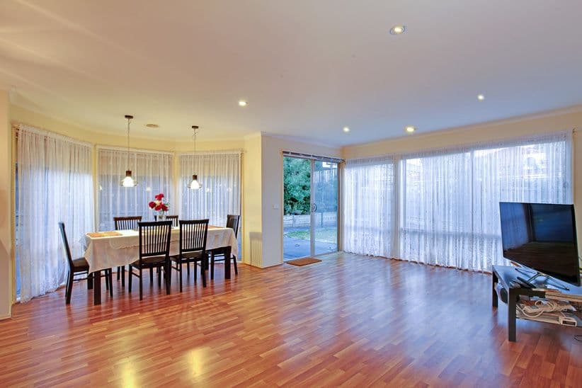 7 Cicada Court, South Morang VIC 3752, South Morang - Thumbnail 4