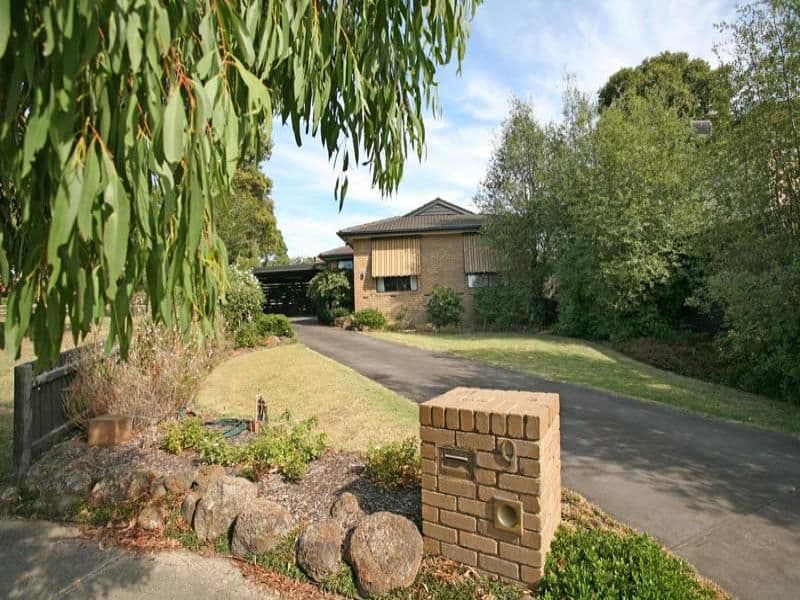 9 Maldon Court, WHEELERS HILL VIC 3150, Wheelers Hill - Image 1