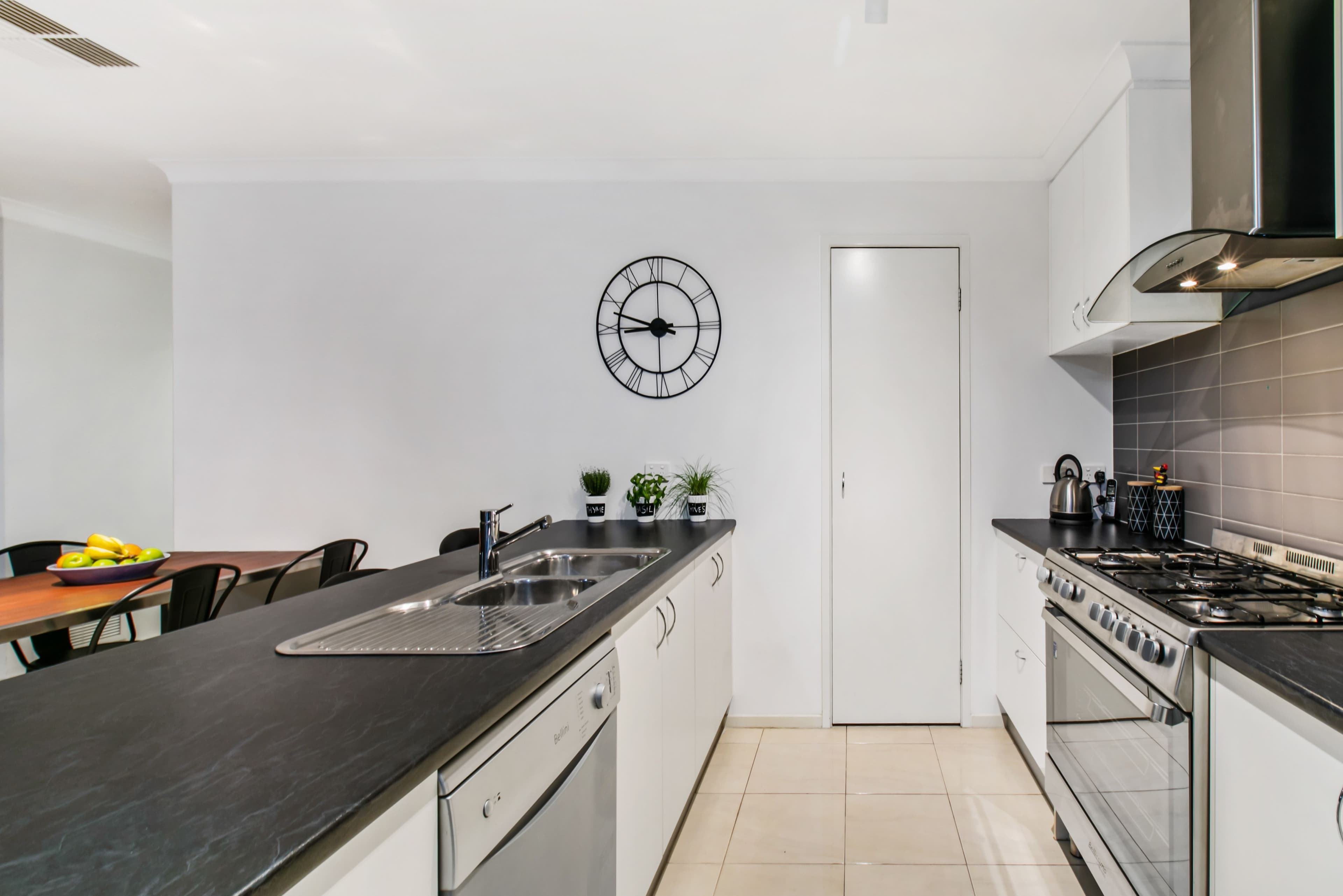 3 Azalea Avenue, Pakenham VIC 3810, Pakenham - Thumbnail 3