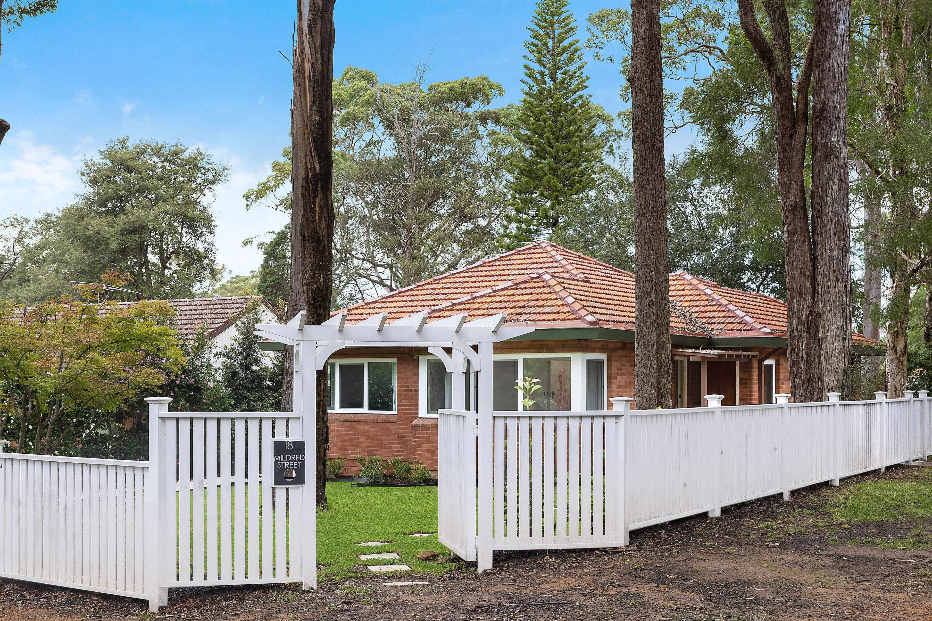 18 Mildred Street, Warrawee NSW 2074, Warrawee - Thumbnail 2