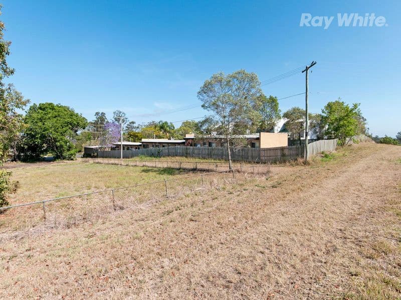 262 Redbank Plains Road, BELLBIRD PARK QLD 4300, Bellbird Park - Thumbnail 7