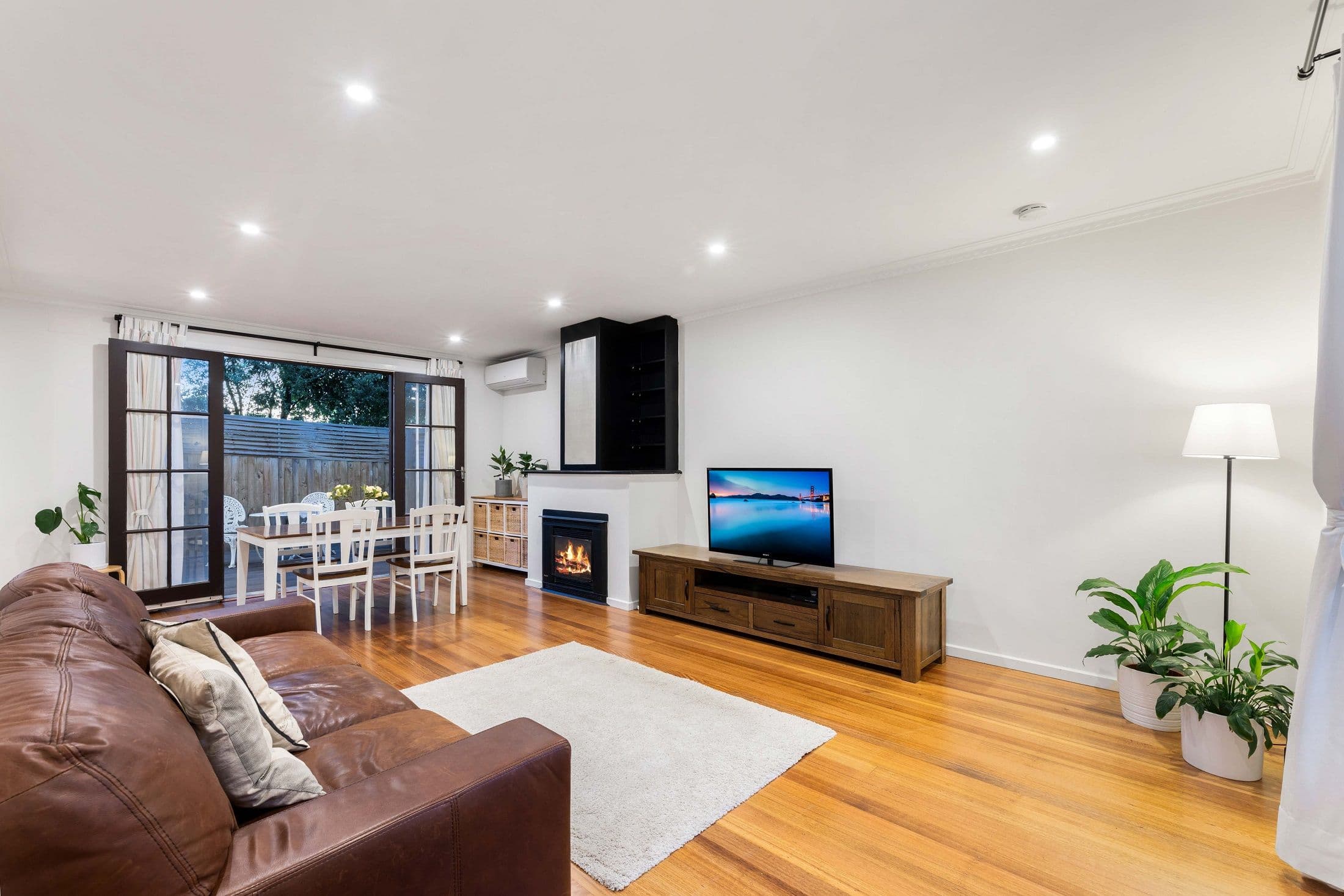 27 Laburnum Street, Blackburn VIC 3130, Blackburn - Thumbnail 3