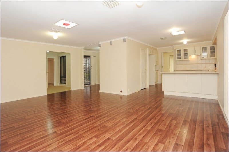 29 Dunvegan Crescent, Macleod, Macleod - Thumbnail 2